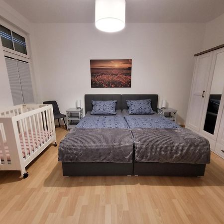 Wohnung In Oberhausen: Zentral & Ruhig, Eigener Eingang Oberhausen  Zewnętrze zdjęcie